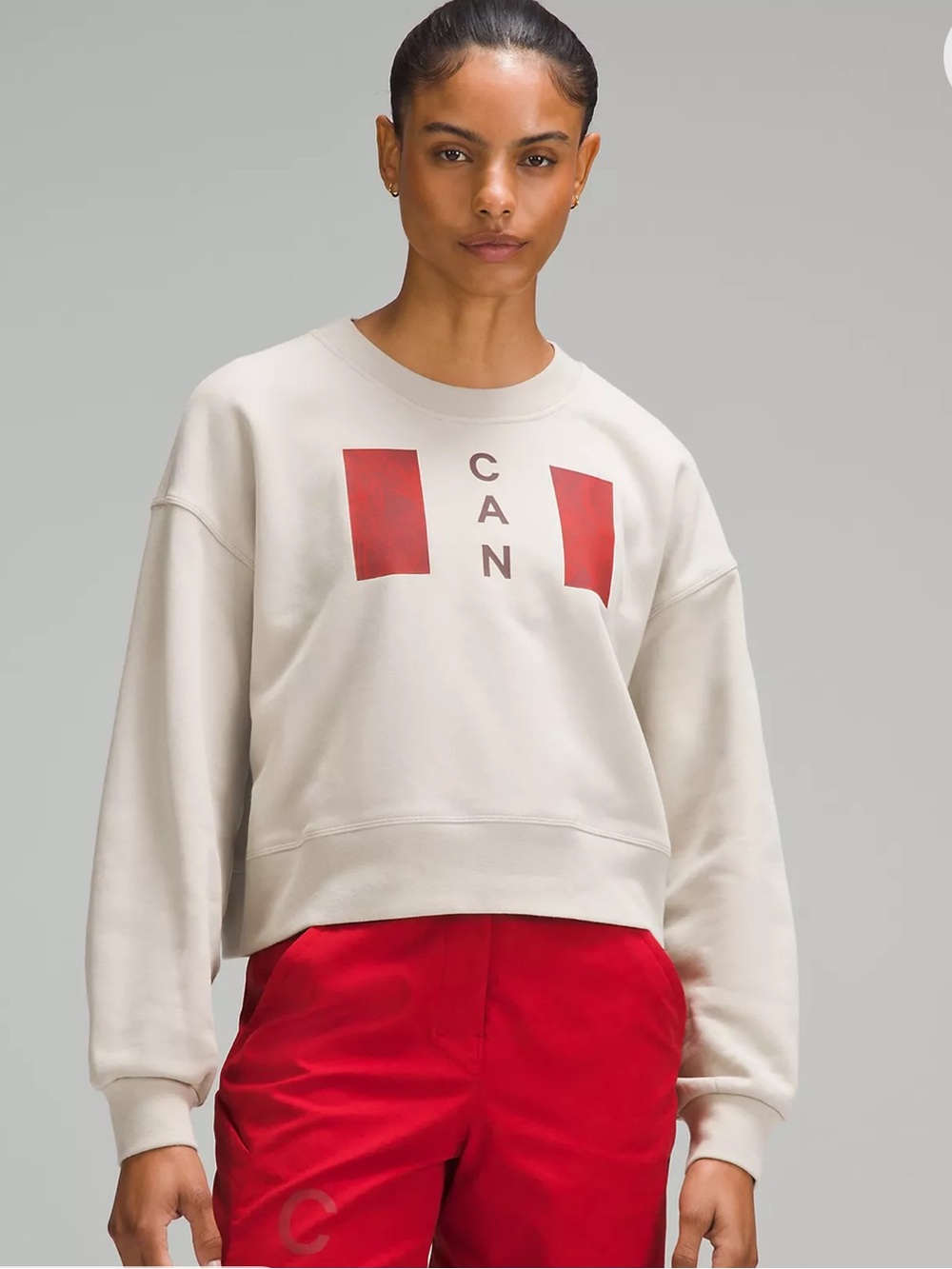 Lululemon Team Canada Perfectly Oversized
Cropped Crew